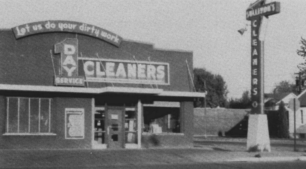 1970 One Day Cleaners, 6th Street